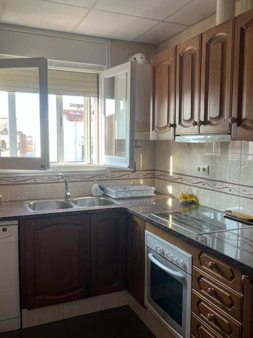 Atico Luminoso Centrico Y Comodo Apartment Figueres  Ngoại thất bức ảnh