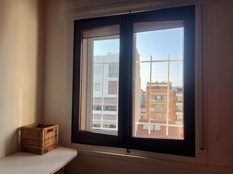 Atico Luminoso Centrico Y Comodo Apartment Figueres  Ngoại thất bức ảnh