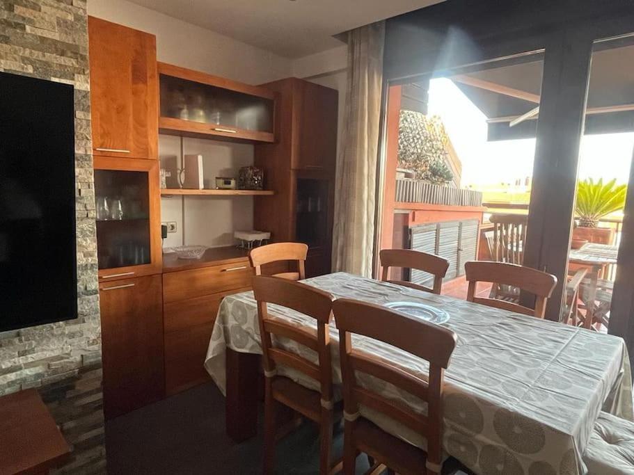 Atico Luminoso Centrico Y Comodo Apartment Figueres  Ngoại thất bức ảnh