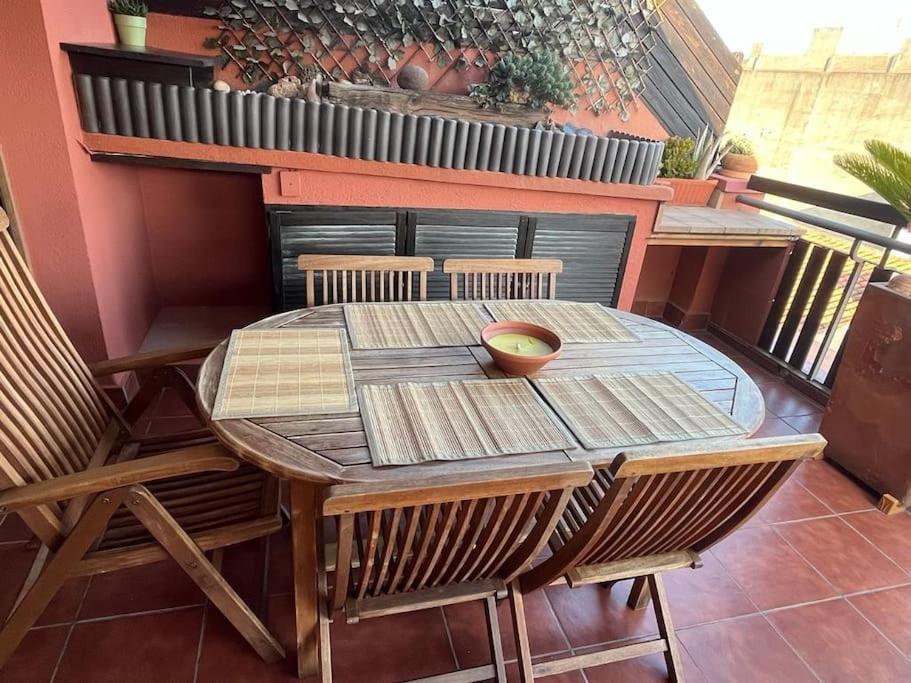 Atico Luminoso Centrico Y Comodo Apartment Figueres  Ngoại thất bức ảnh