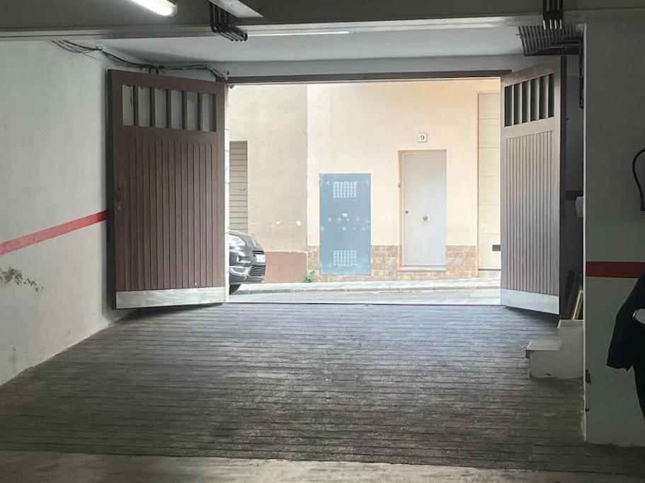 Atico Luminoso Centrico Y Comodo Apartment Figueres  Ngoại thất bức ảnh